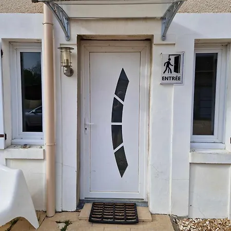 07 - Joli équipé Avec Clim, Vue Sur Jardin, Parking Privatif Gratuit, Grand Fourgon Possible, Le Linge De Maison Est Fourni Appartamento *