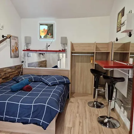 07 - Joli équipé Avec Clim, Vue Sur Jardin, Parking Privatif Gratuit, Grand Fourgon Possible, Le Linge De Maison Est Fourni * Razac-sur-lʼIsle