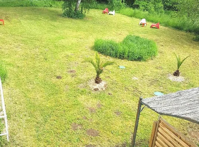 公寓 07 - Joli Equipe Avec Un Lit Double, Vue Sur Jardin, Parking Privatif Gratuit, Grand Fourgon Possible, Le Linge De Maison Est Fourni